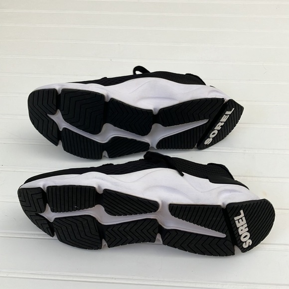 Sorel Women's Kinetic RNEGD Lace Shoes - Picture 7 of 8